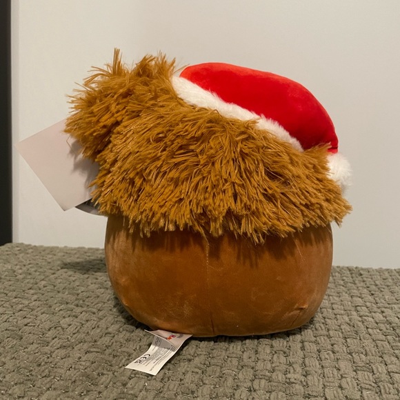 Benny Christmas Squishmallow - Picture 3 of 3